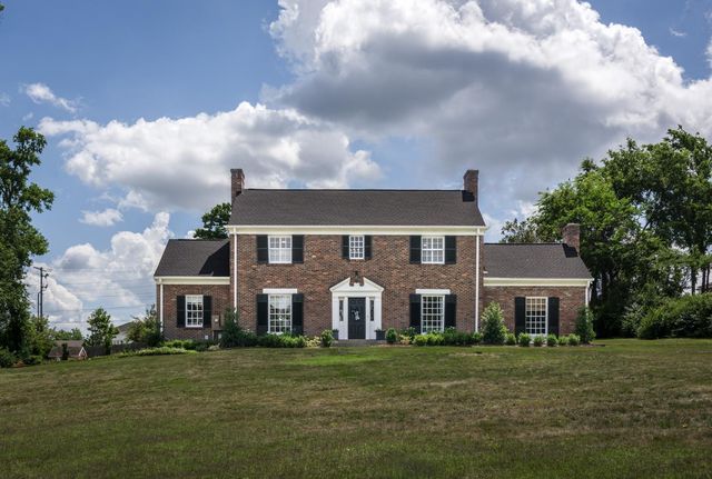 3616 Hoods Hill Rd, Nashville, TN 37215