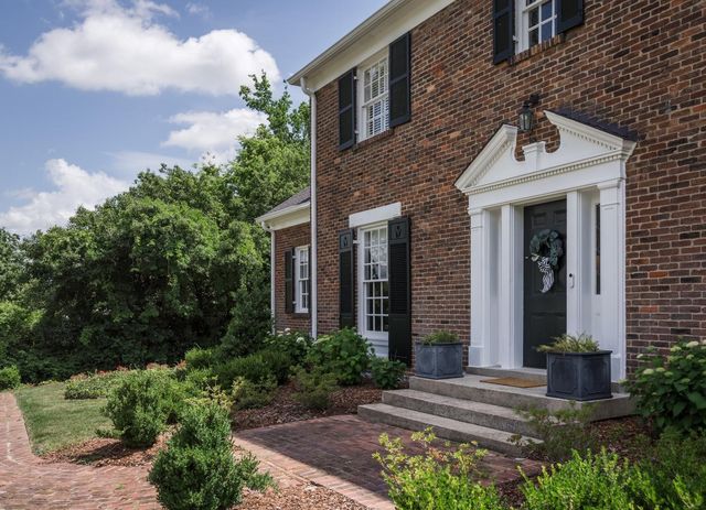 3616 Hoods Hill Rd, Nashville, TN 37215