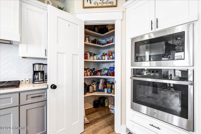 1206 Pinnacle Court, Morehead City, NC 28557