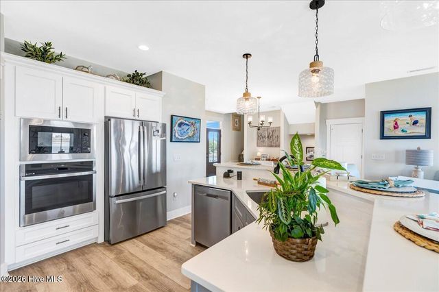 1206 Pinnacle Court, Morehead City, NC 28557