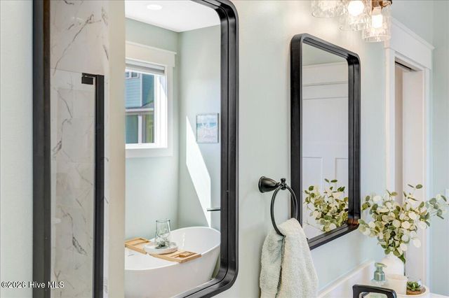 1206 Pinnacle Court, Morehead City, NC 28557