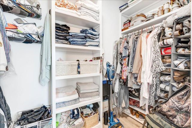 1206 Pinnacle Court, Morehead City, NC 28557