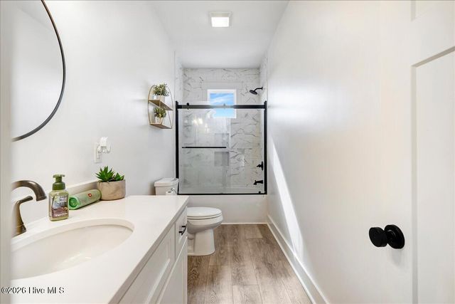 1206 Pinnacle Court, Morehead City, NC 28557