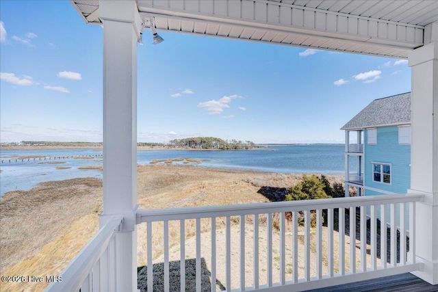 1206 Pinnacle Court, Morehead City, NC 28557