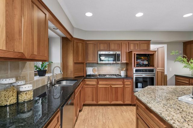 13645 Georgia Drive, Apple Valley, MN 55124