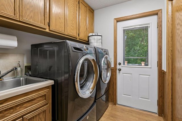 13645 Georgia Drive, Apple Valley, MN 55124