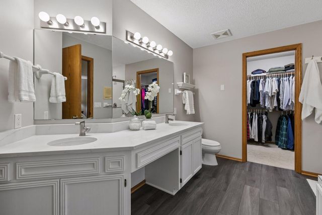 13645 Georgia Drive, Apple Valley, MN 55124