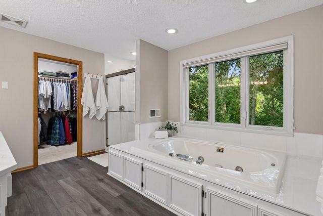 13645 Georgia Drive, Apple Valley, MN 55124
