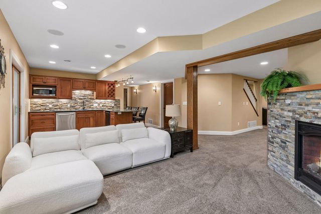 13645 Georgia Drive, Apple Valley, MN 55124