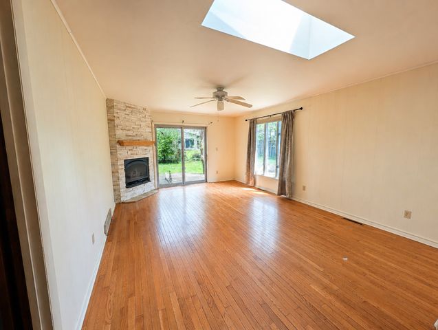 231 River Drive, Dekalb, IL 60115