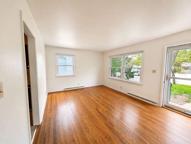 231 River Drive, Dekalb, IL 60115