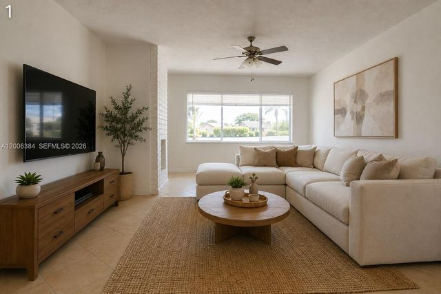 15395 SW 272nd St, Homestead, FL 33032