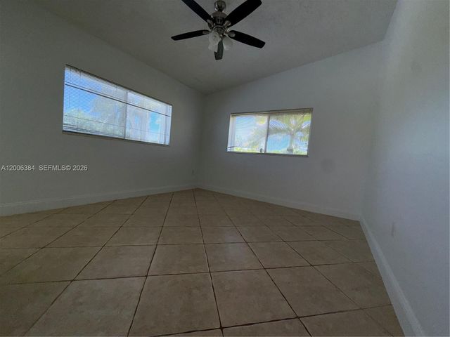 15395 SW 272nd St, Homestead, FL 33032