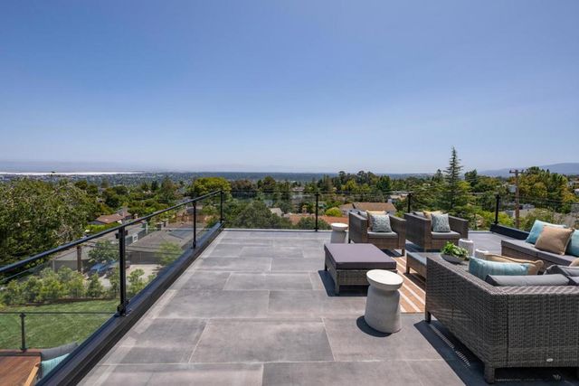 3964 Jefferson Avenue, Redwood City, CA 94062