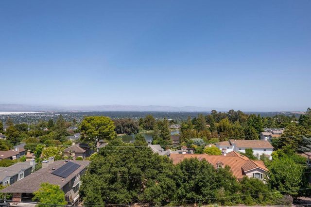 3964 Jefferson Avenue, Redwood City, CA 94062