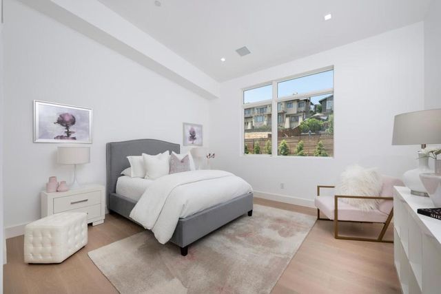 3964 Jefferson Avenue, Redwood City, CA 94062