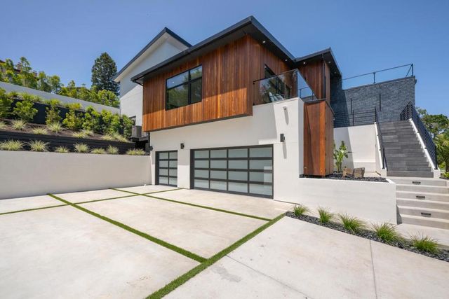 3964 Jefferson Avenue, Redwood City, CA 94062