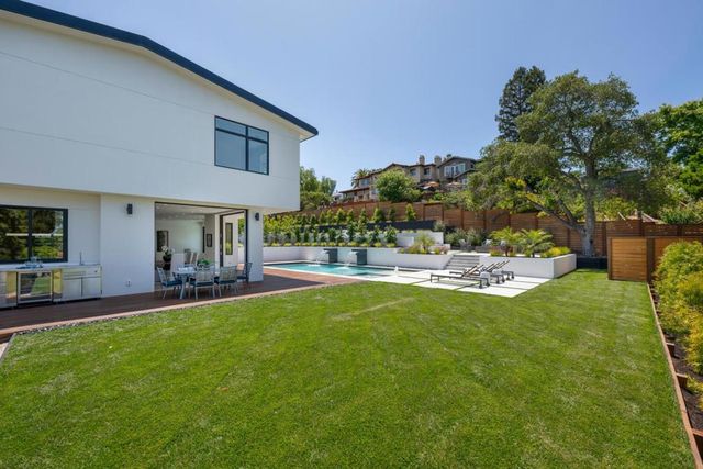 3964 Jefferson Avenue, Redwood City, CA 94062