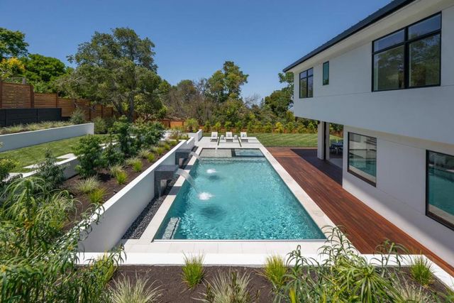 3964 Jefferson Avenue, Redwood City, CA 94062