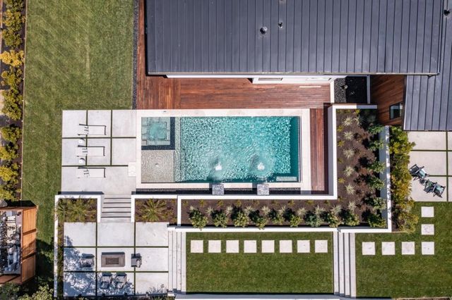 3964 Jefferson Avenue, Redwood City, CA 94062