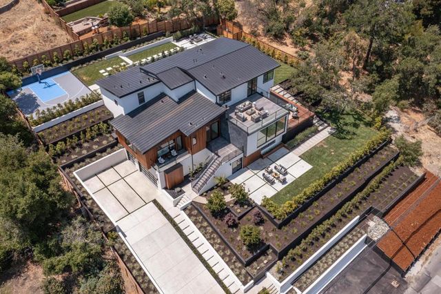 3964 Jefferson Avenue, Redwood City, CA 94062