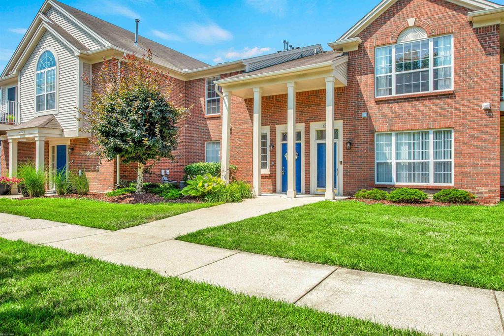 51719 Adler Park Drive, Chesterfield, MI 48051