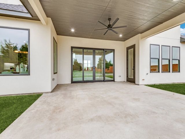 455 Whispering Way, Red Oak, TX 75154