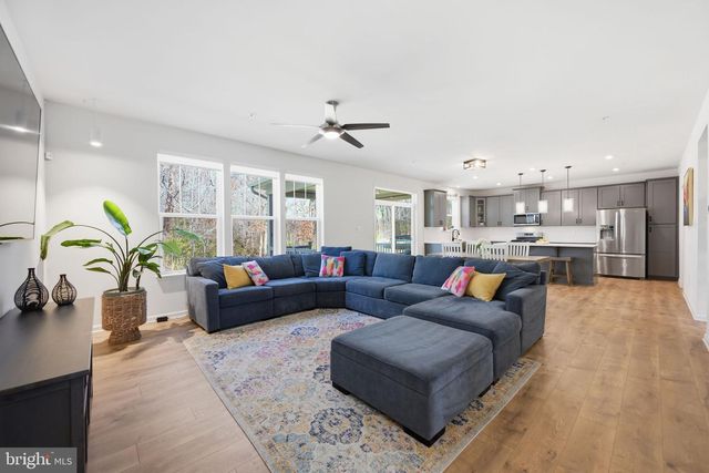 2397 TERRAPIN XING, Jessup, MD 20794