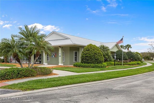 102 Salazar Lane, Sebastian, FL 32958