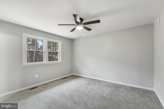 9234 WOODCREEK CT, Parkville, MD 21234