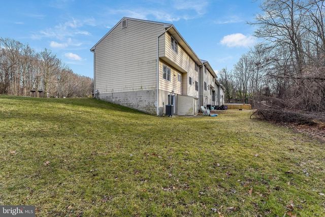 9234 WOODCREEK CT, Parkville, MD 21234