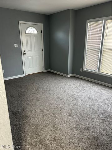 178 Mission Drive, Akron, OH 44301