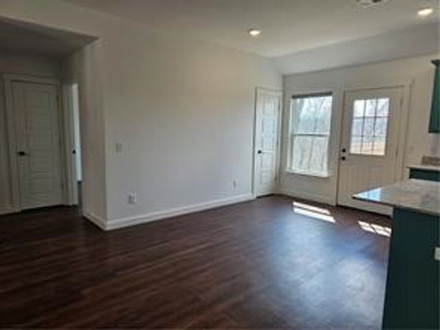 28 Spalding Drive, Bella Vista, AR 72714