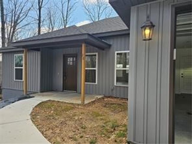 28 Spalding Drive, Bella Vista, AR 72714