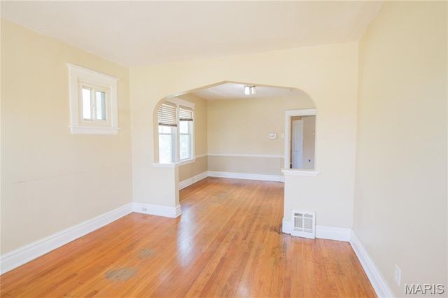 5714 Pamplin Place, St Louis, MO 63136