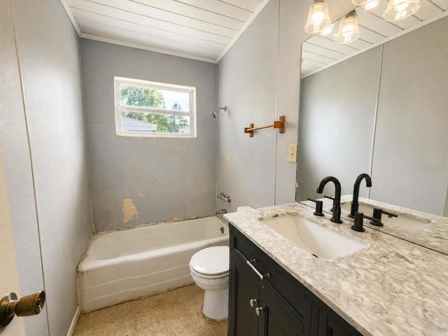 108 9TH ELOISE STREET, Winter Haven, FL 33880