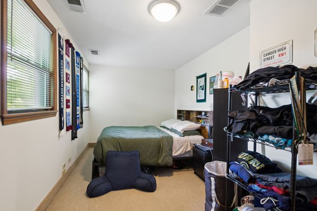 1413 W Oakdale Avenue 3F, Chicago, IL 60657