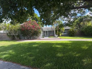 12551 SW 35th St, Miami, FL 33175