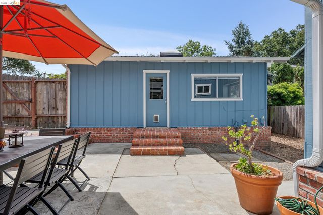 5928 Mcbryde Ave, Richmond, CA 94805