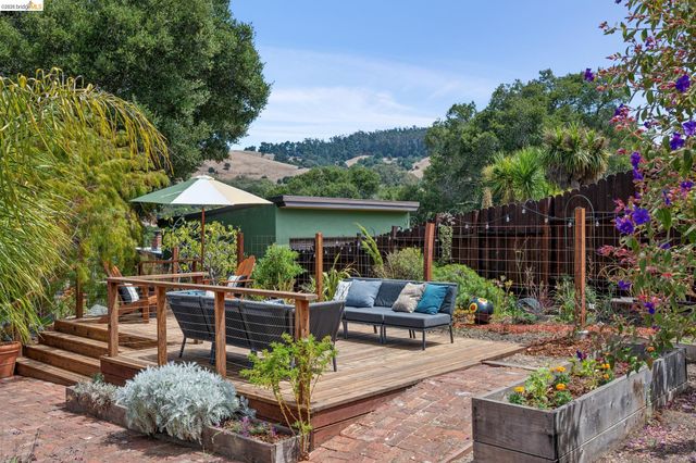 5928 Mcbryde Ave, Richmond, CA 94805