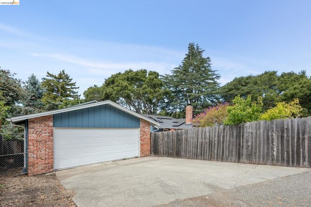 5928 Mcbryde Ave, Richmond, CA 94805