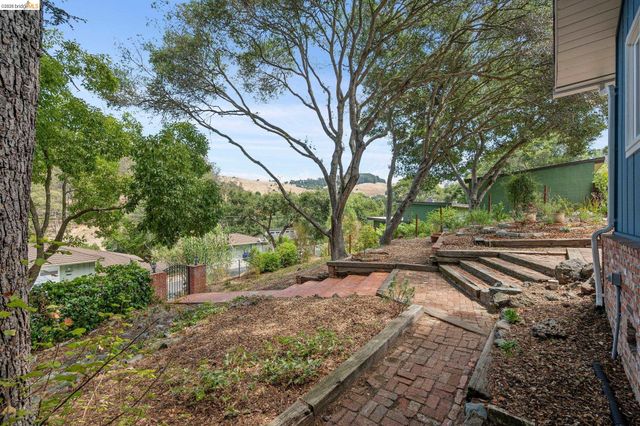 5928 Mcbryde Ave, Richmond, CA 94805