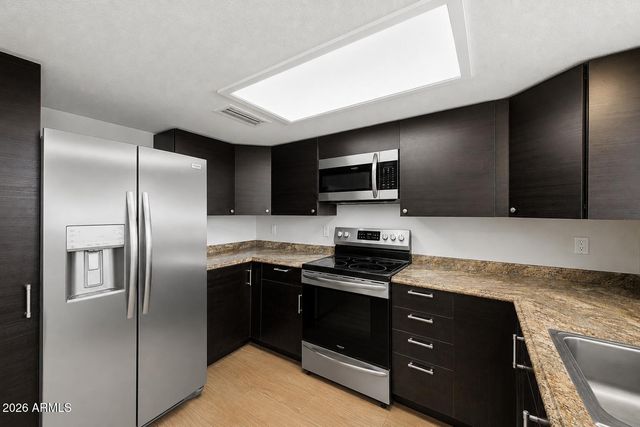 9830 S 48TH Way 4, Phoenix, AZ 85044