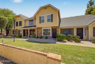 9830 S 48TH Way 4, Phoenix, AZ 85044