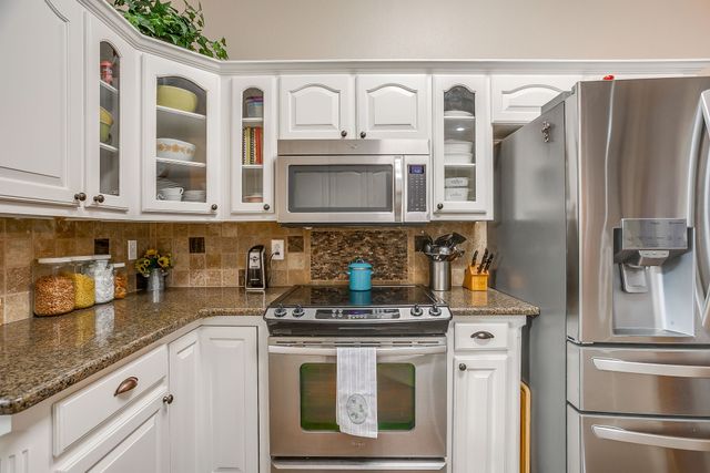 117 Countryside Court, Weatherford, TX 76087
