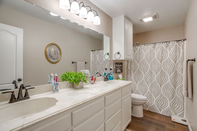 117 Countryside Court, Weatherford, TX 76087