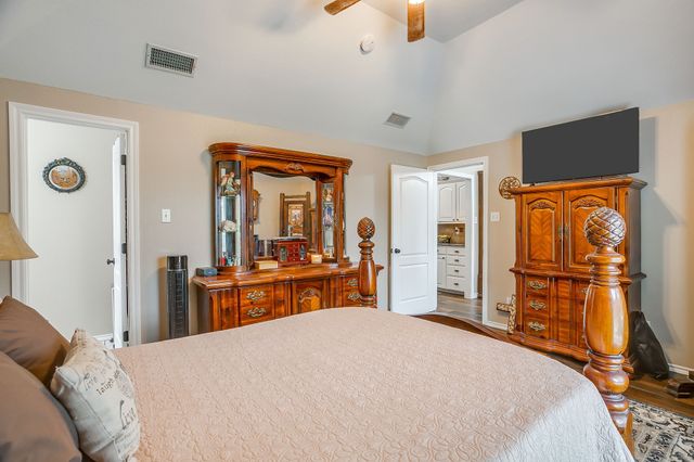 117 Countryside Court, Weatherford, TX 76087