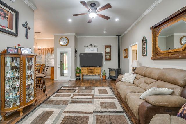 117 Countryside Court, Weatherford, TX 76087