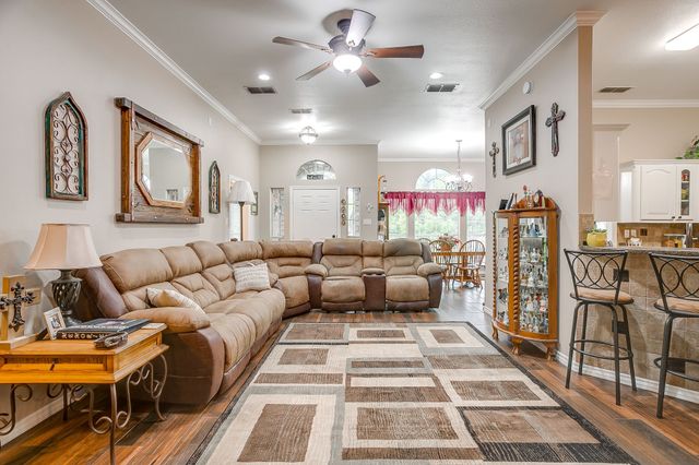 117 Countryside Court, Weatherford, TX 76087