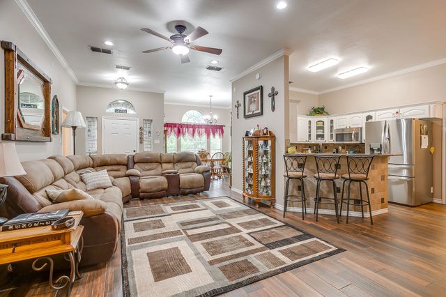 117 Countryside Court, Weatherford, TX 76087